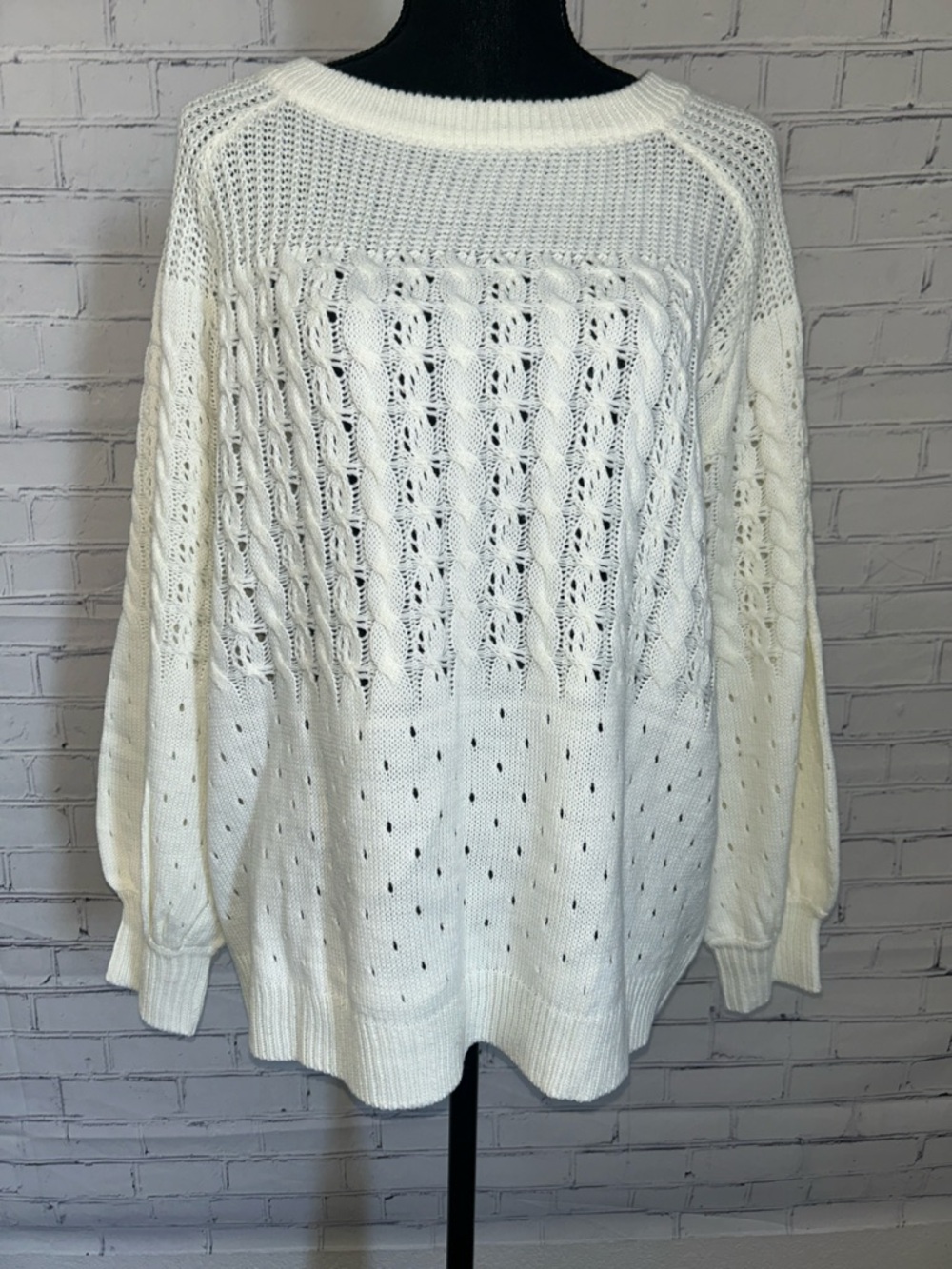 NWT ANDREE BY UNIT White Openwork Crewneck Sweater Large